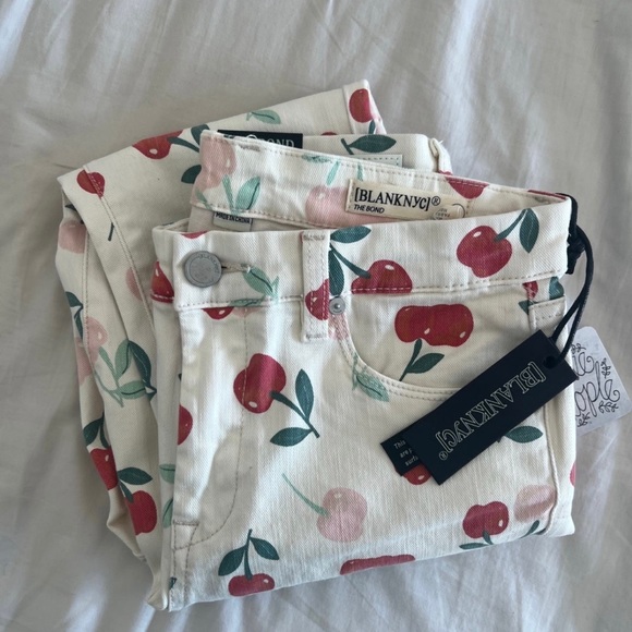 NWT Free People X BlankNYC - Cherry Print Pants, Size 27 - Picture 8 of 12